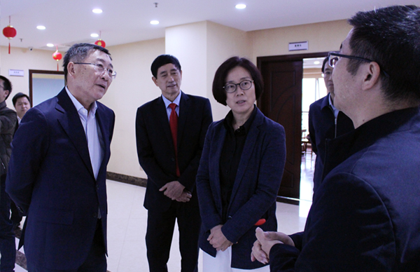 江西省委常委、贛州市委書記吳忠瓊蒞臨我司調(diào)研指導工作